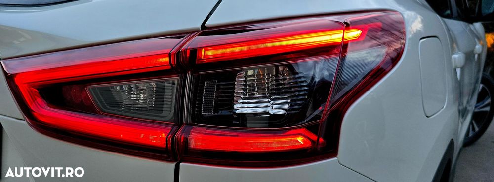 Nissan Qashqai 1.6 DCI ALL-MODE 4x4i N-Connecta - 29