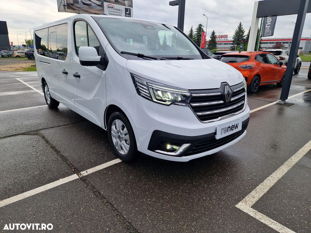 Renault Trafic 2.0 Blue dCi 150 S&S L2 8+1 Zen - 4