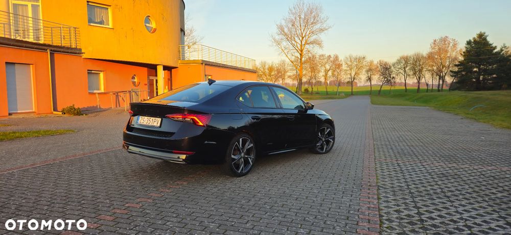 Skoda Octavia 2.0 TSI 4x4 Sportline DSG - 6