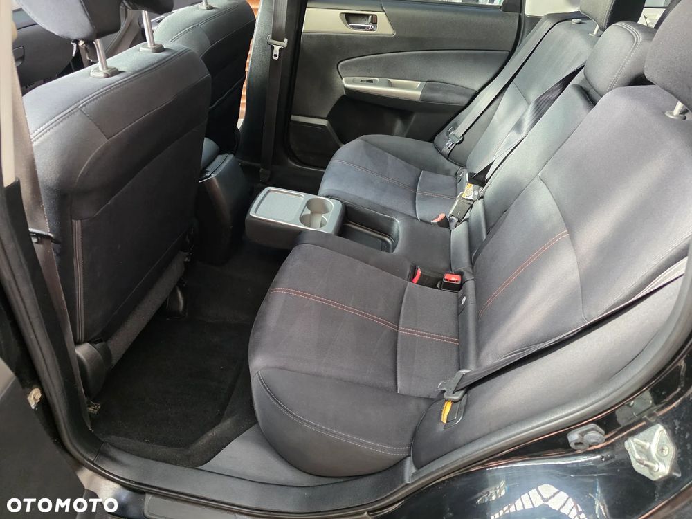 Subaru Forester 2.0D XE NAV Euro5 - 12