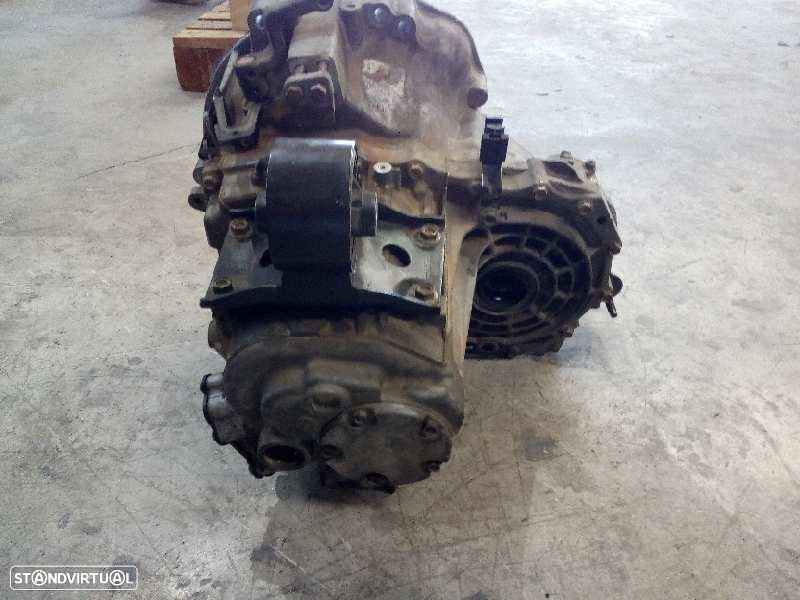 CAIXA VELOCIDADES NISSAN PRIMERA HATCHBACK 2001 - 3