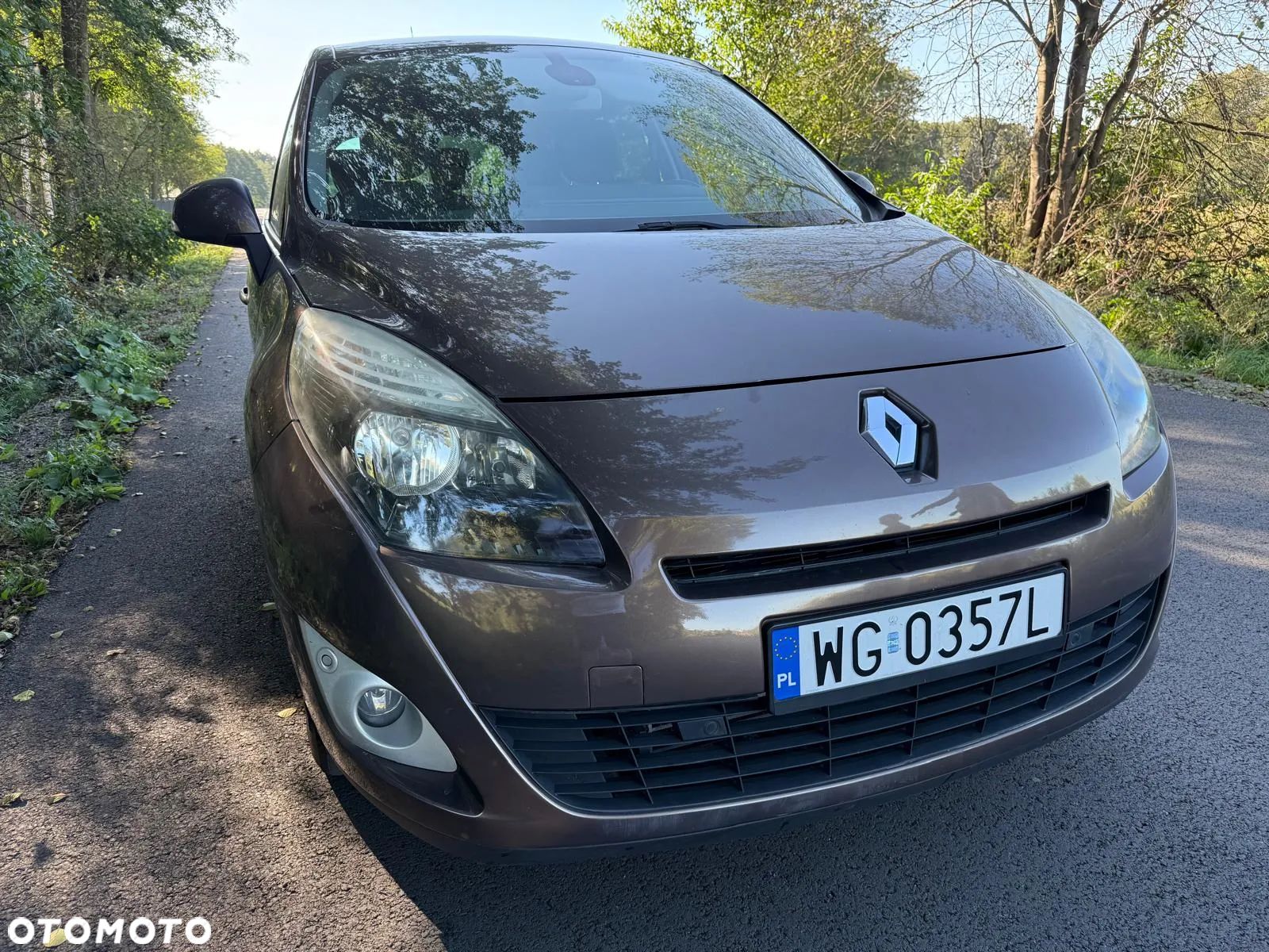 Renault Scenic 1.4 16V TCE TomTom Edition - 1