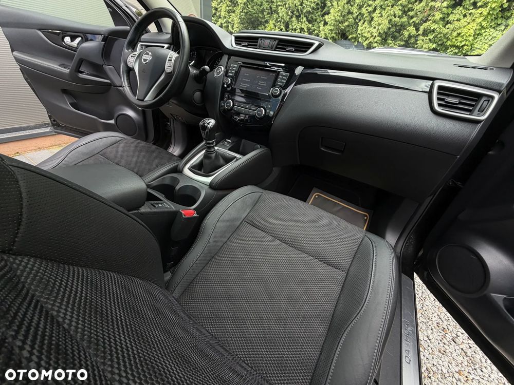 Nissan Qashqai 1.6 DIG-T Tekna - 15