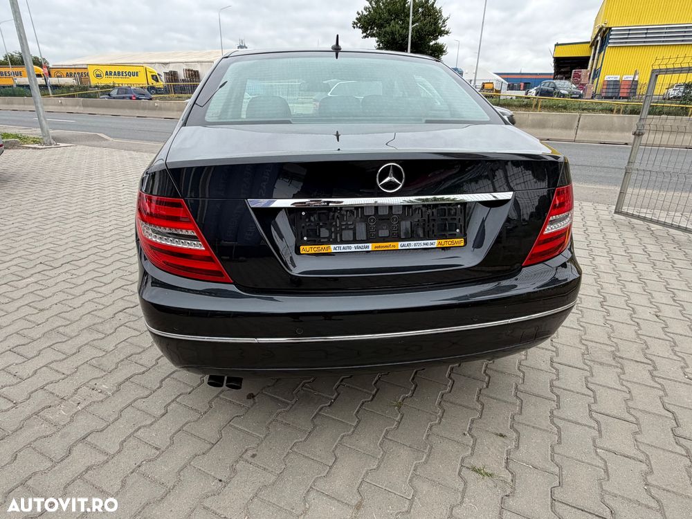 Mercedes-Benz C - 30