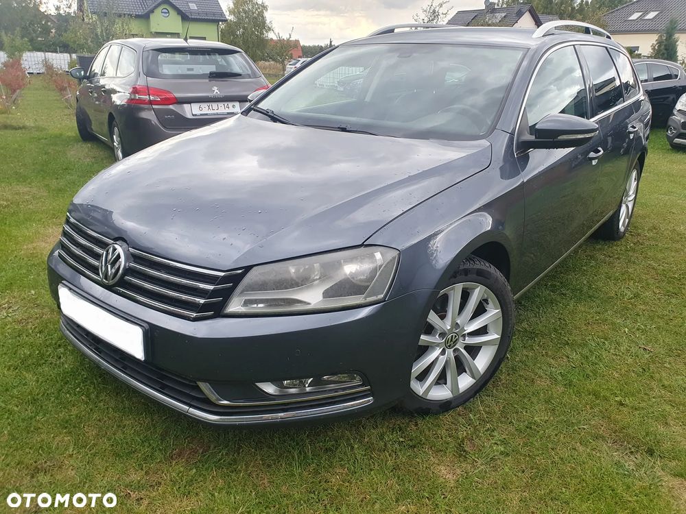 Volkswagen Passat - 4