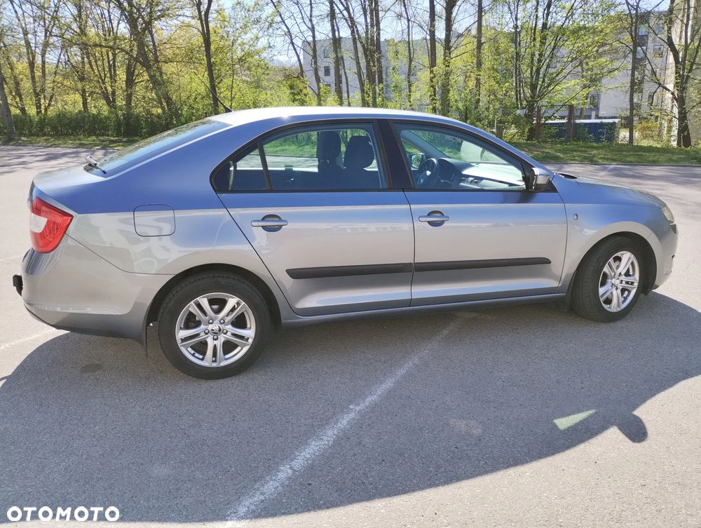 Skoda RAPID 1.2 TSI Ambition - 6