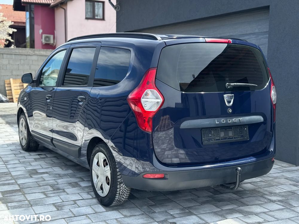 Dacia Lodgy dCi 90 Laureate - 4