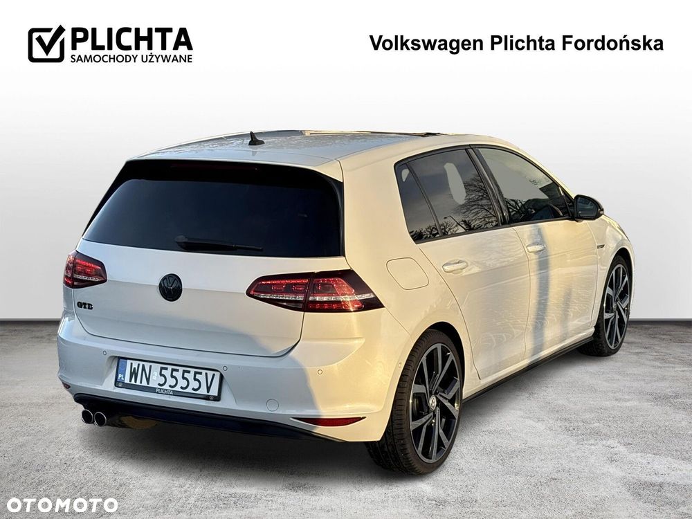 Volkswagen Golf 2.0 TDI BMT GTD DSG - 6