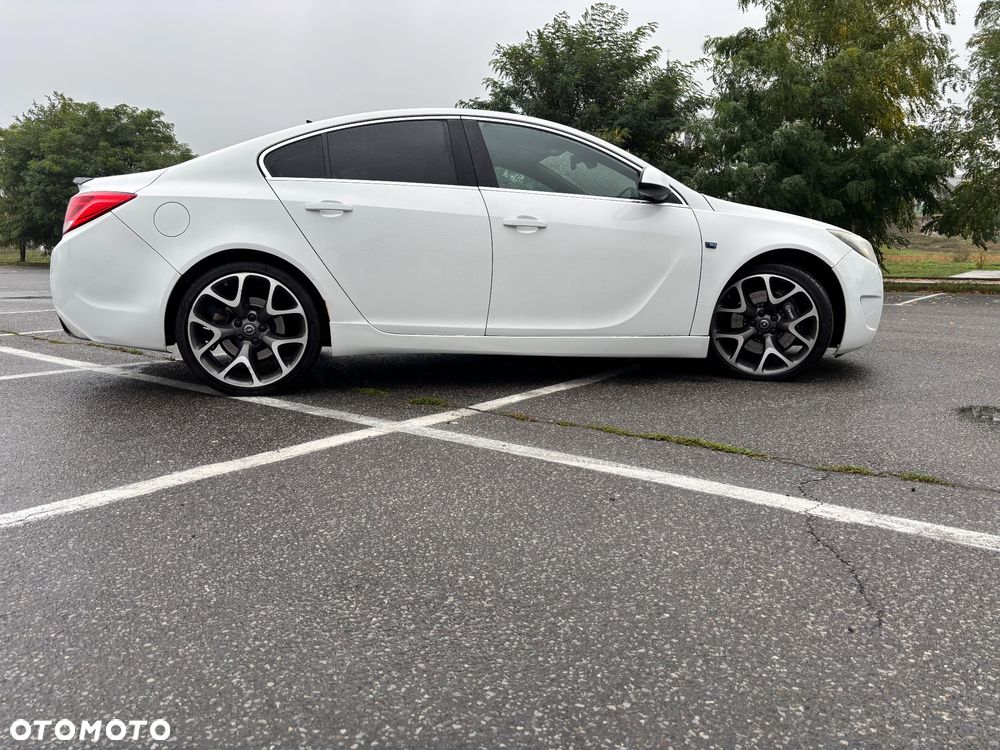 Opel Insignia - 8