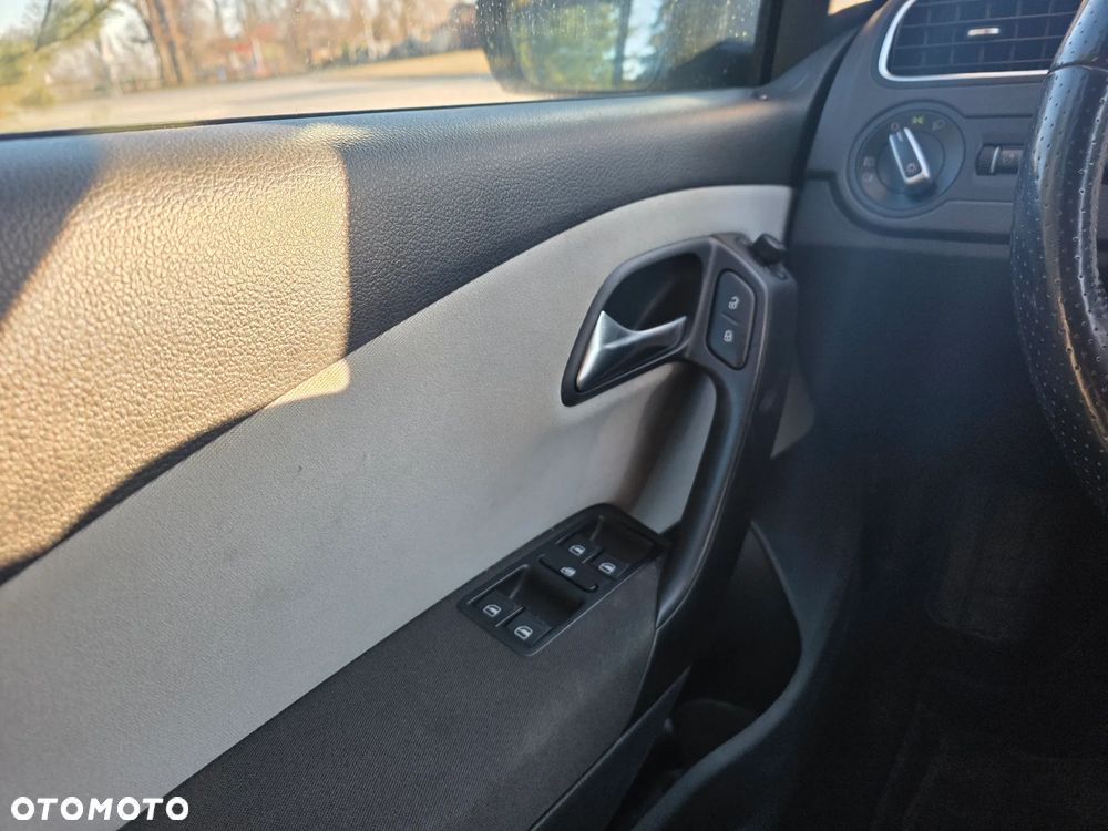 Volkswagen Polo 1.2 TSI Highline - 9