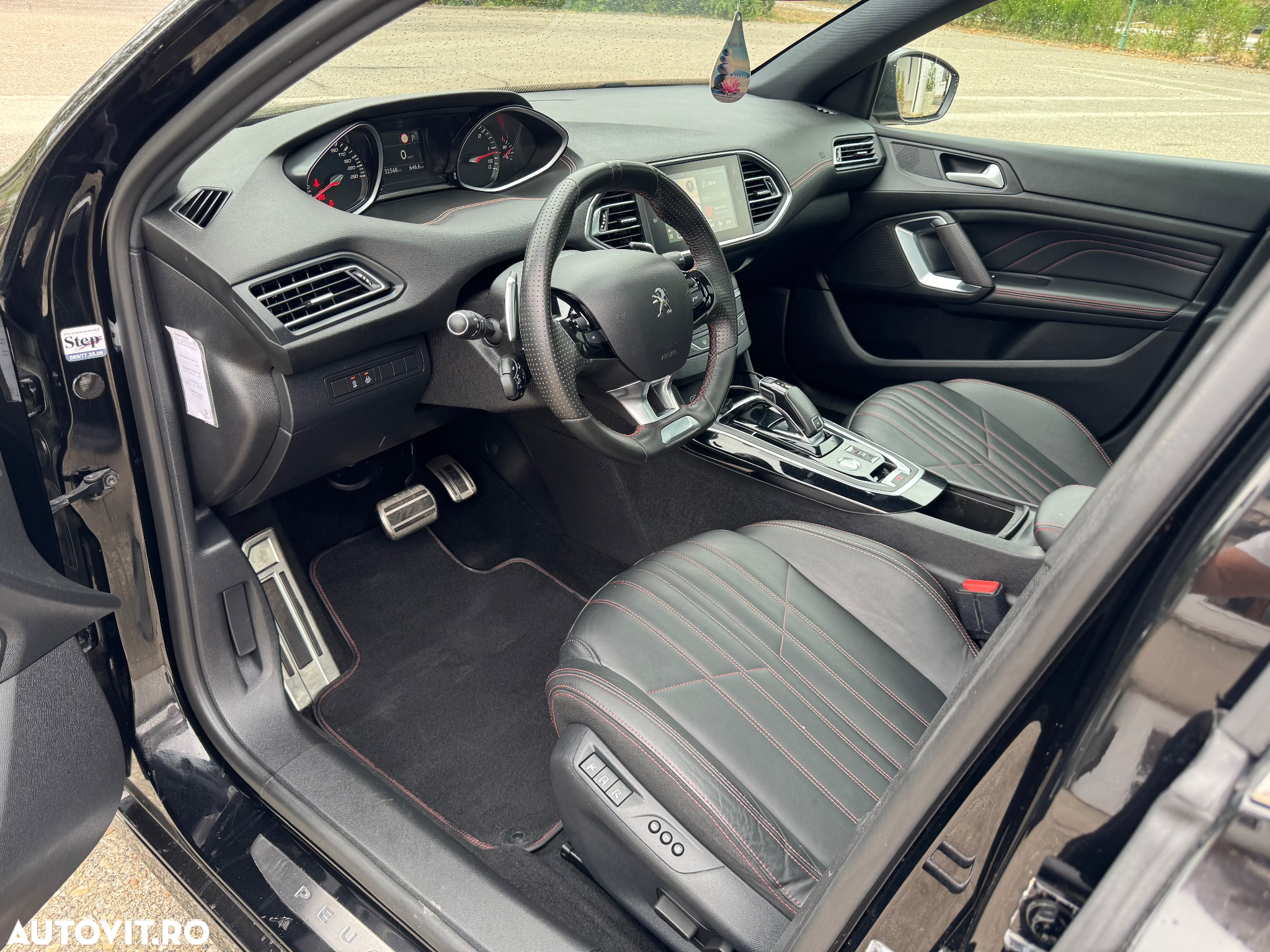 Peugeot 308 SW BlueHDi 130 EAT8 GT - 6