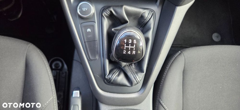 Ford Focus 1.0 EcoBoost 99g Trend - 27