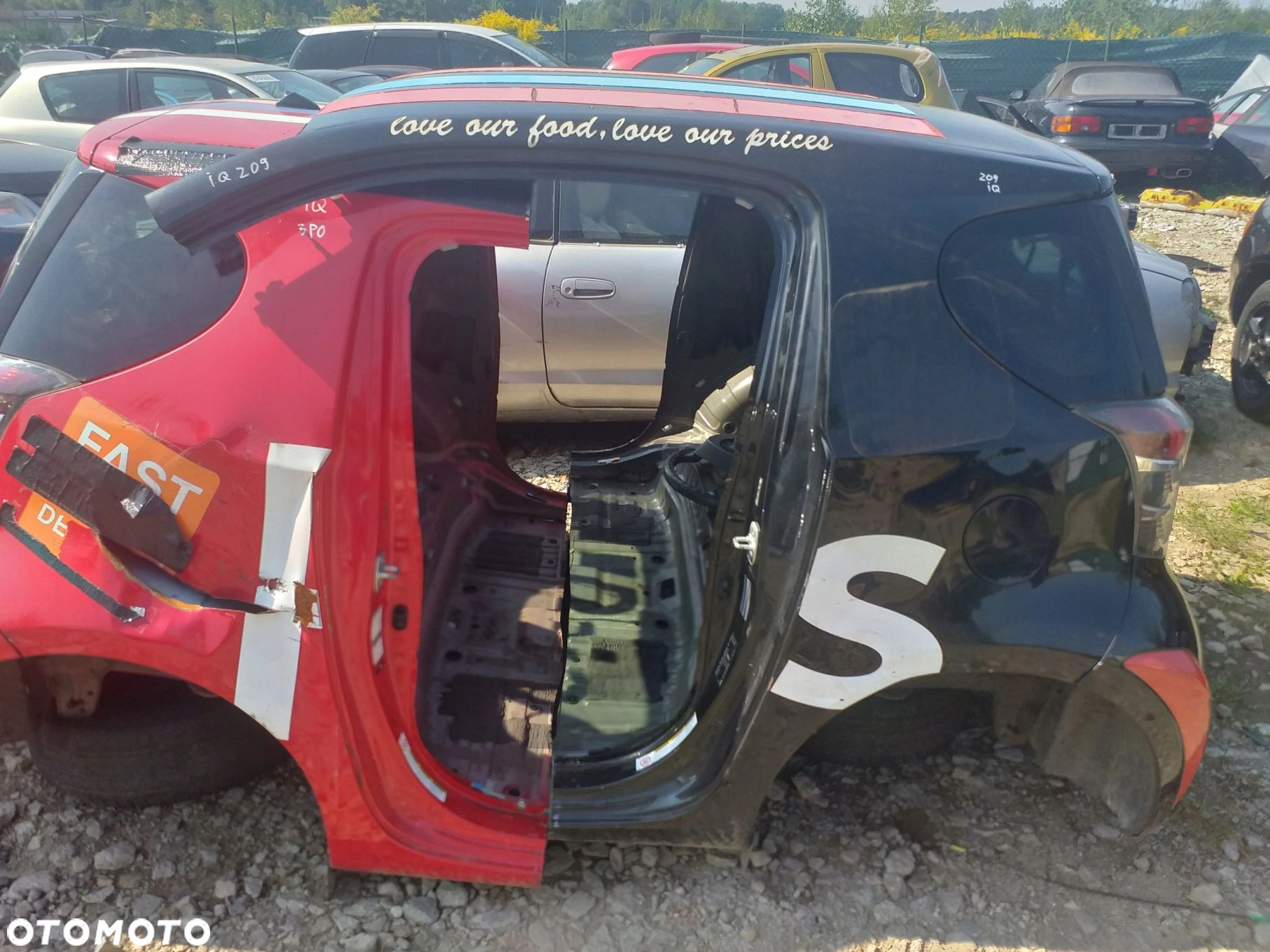 TOYOTA IQ błotnik prawy przód - 11