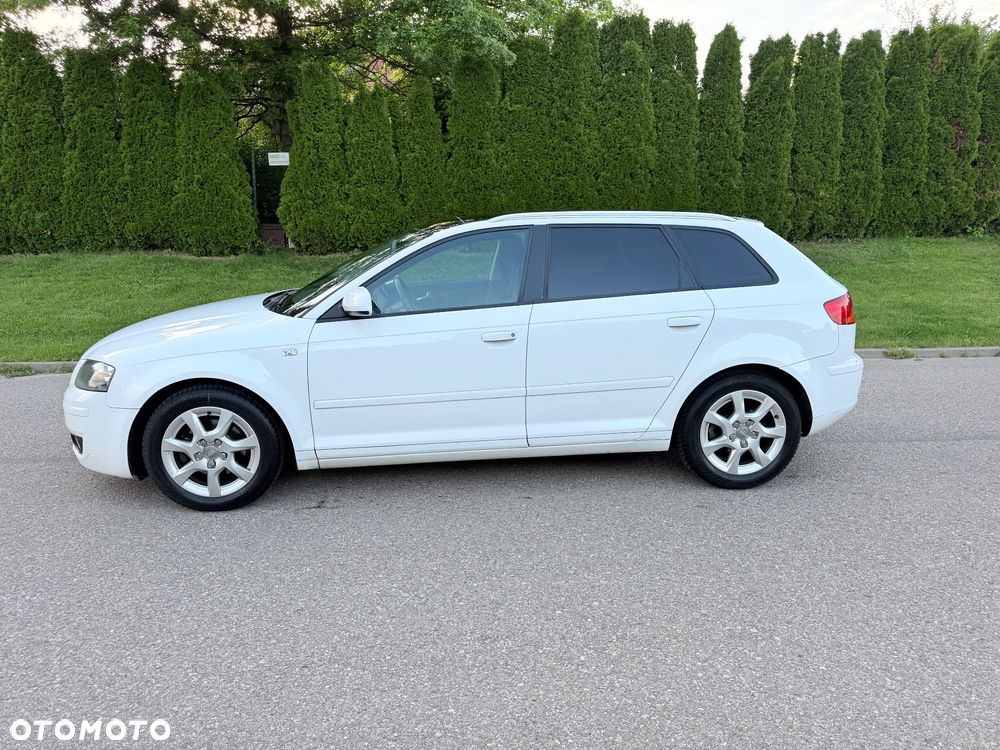 Audi A3 Sportback - 19