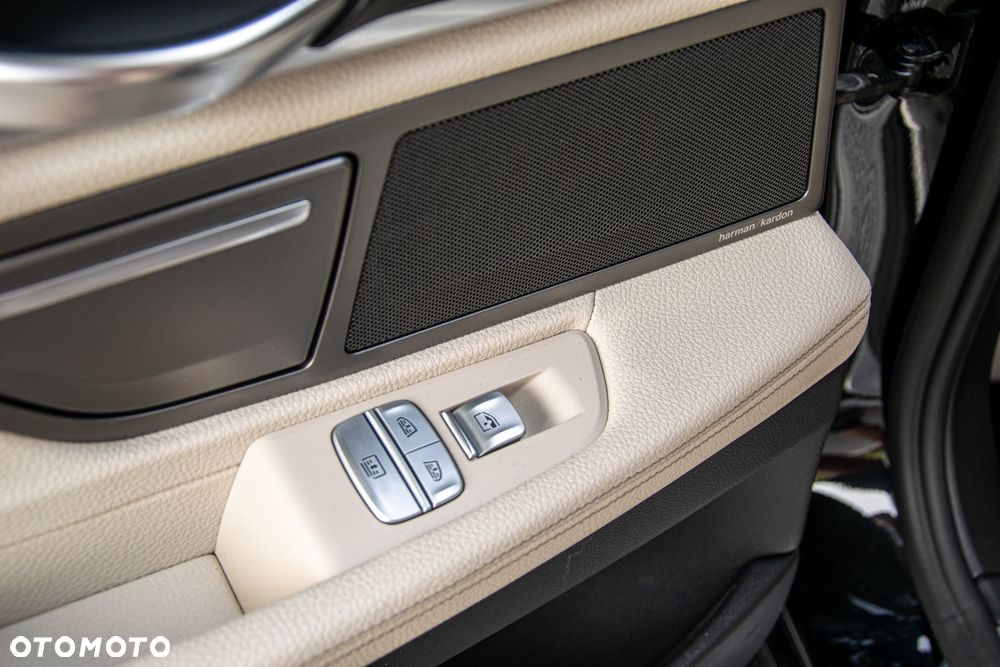 BMW Seria 7 740d xDrive - 30
