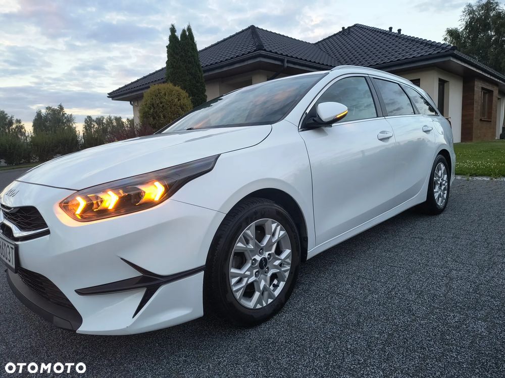 Kia Ceed 1.5 T-GDI L Business Line Plus DCT - 9