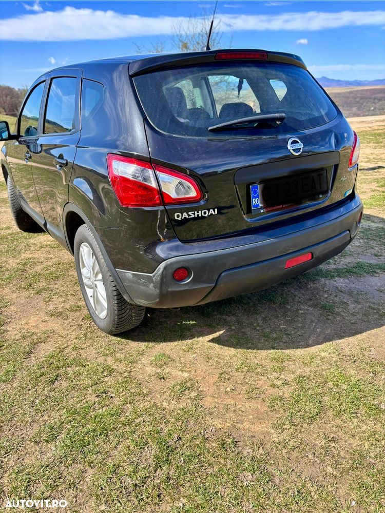 Nissan Qashqai 1.5 dCi DPF 360 - 5