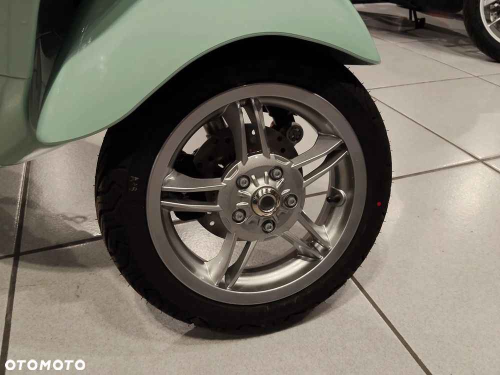 Vespa Primavera - 13