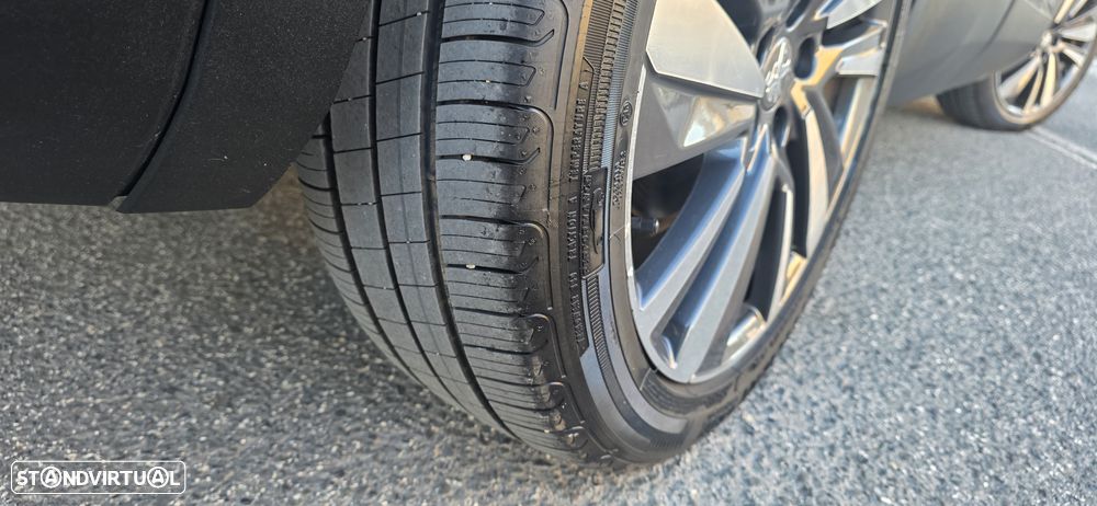 Peugeot 3008 PureTech 130 Stop & Start GPF Allure - 6