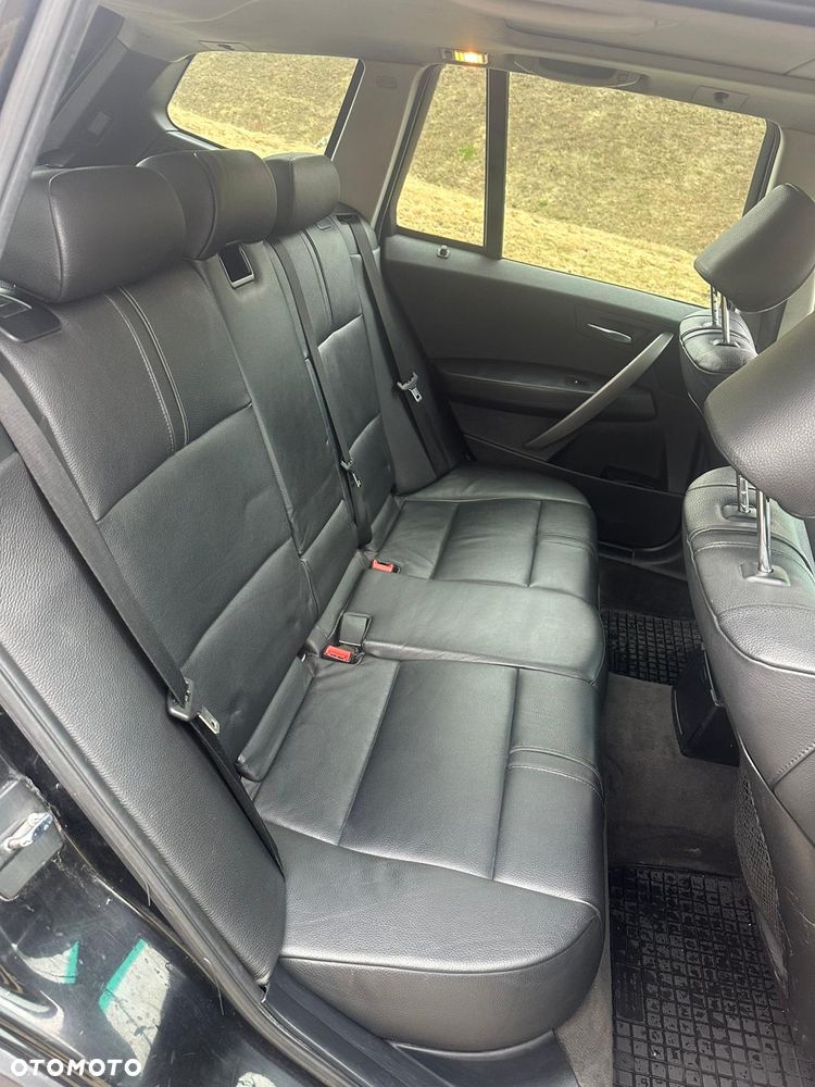 BMW X3 2.0d - 12