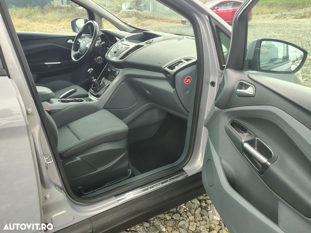 Ford C-Max 1.6 TDCi Ambiente - 4