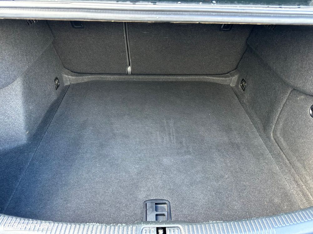 Audi A3 Limousine 1.6 TDI S-line - 14