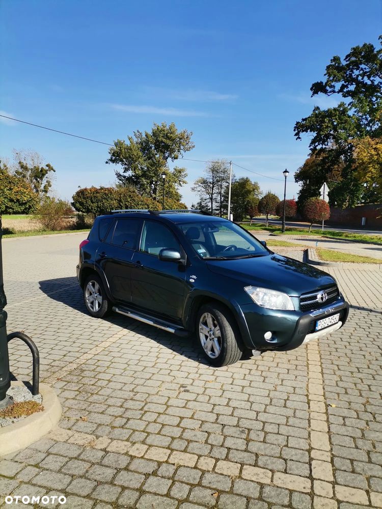 Toyota RAV4 2.2 D-4D X - 4