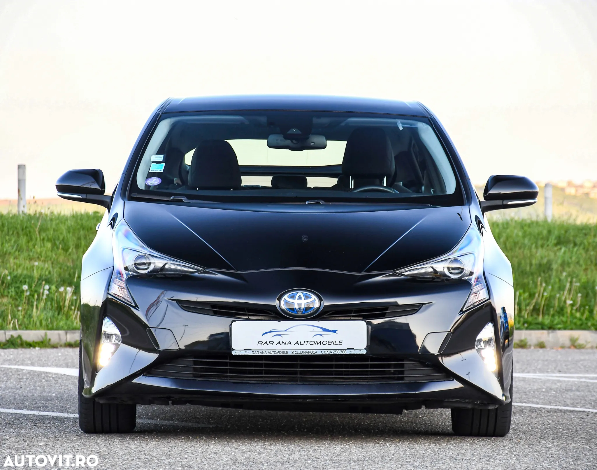 Toyota Prius 1.8 Dual VVT-i Sol+ - 9