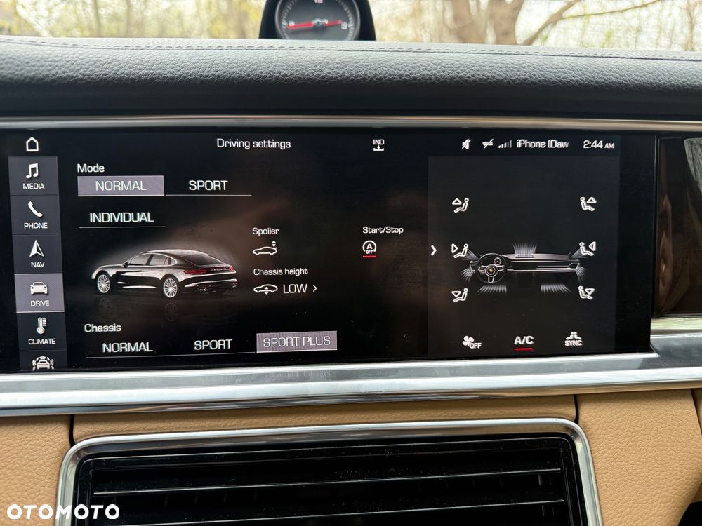 Porsche Panamera 4 Executive - 38