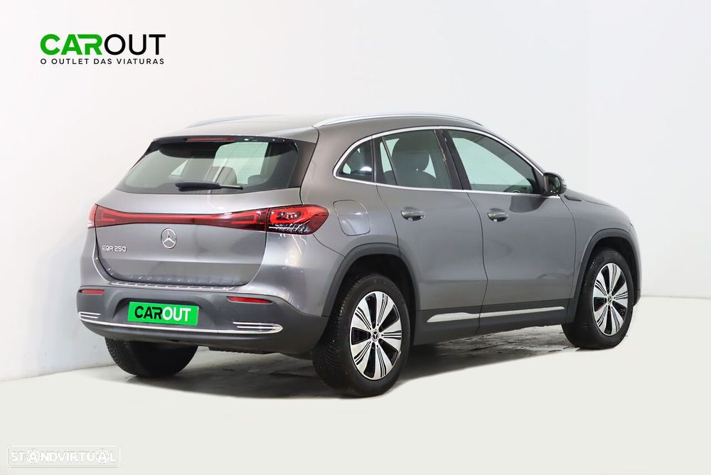 Mercedes-Benz EQA 250 Progressive - 2