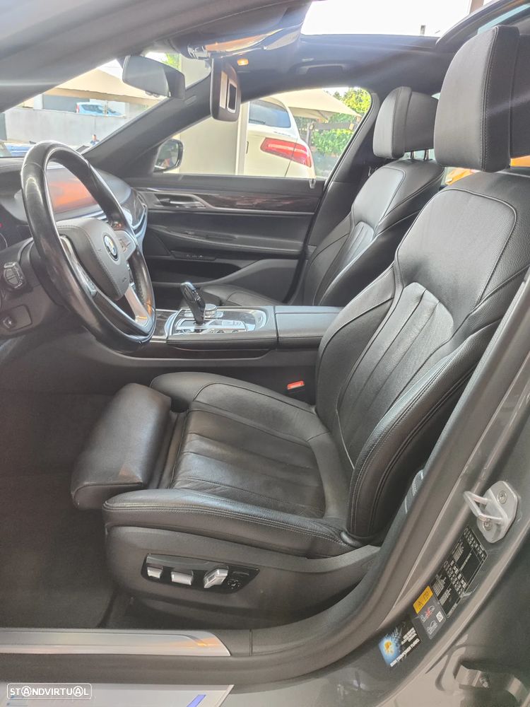 BMW 740 e iPerformance Pack M - 15