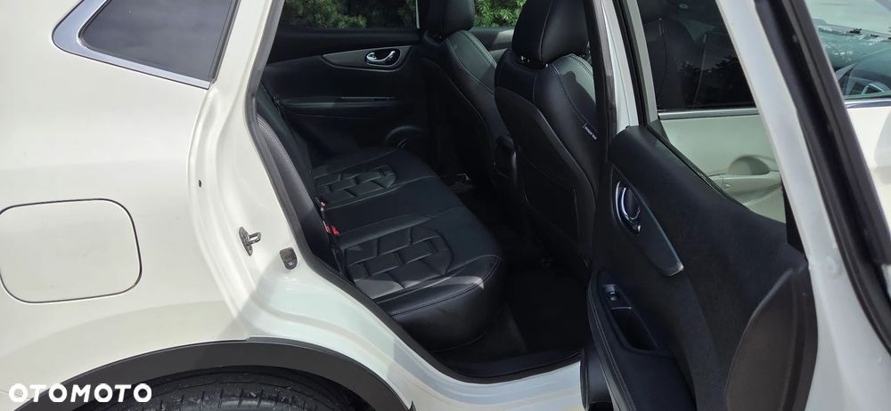 Nissan Qashqai 1.3 DIG-T Tekna+ - 29