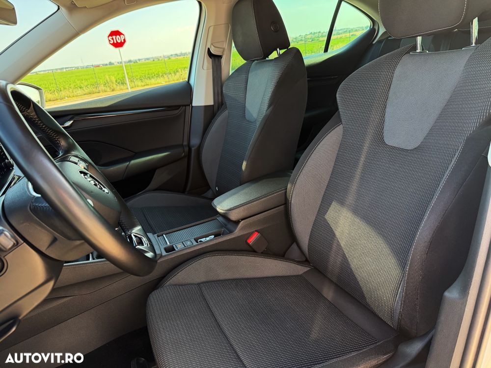 Skoda Octavia 1.5 TSI Ambition - 18
