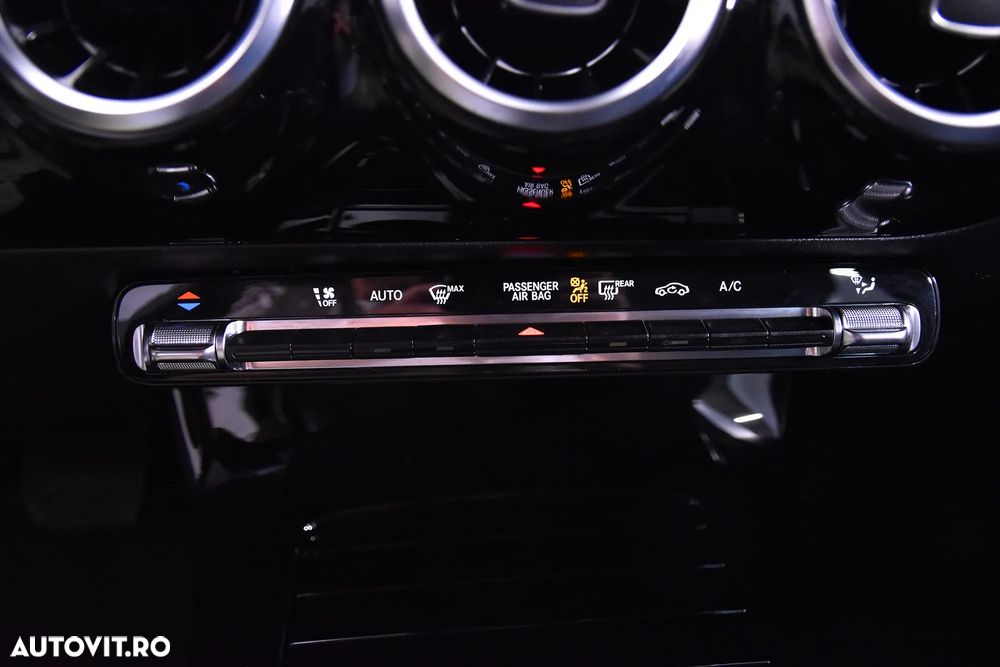 Mercedes-Benz A 180 7G-DCT - 19