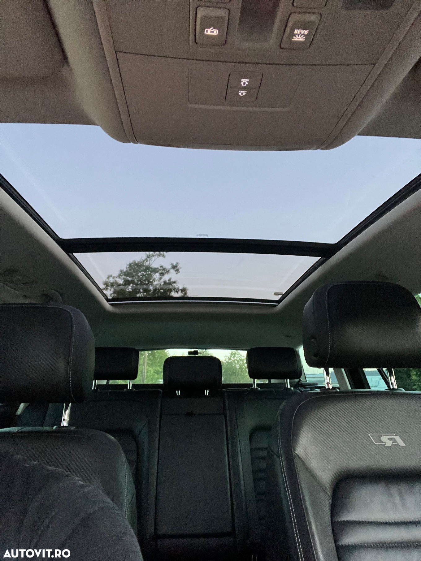 Volkswagen Passat Variant 2.0 TDI DSG 4Motion Highline - 34