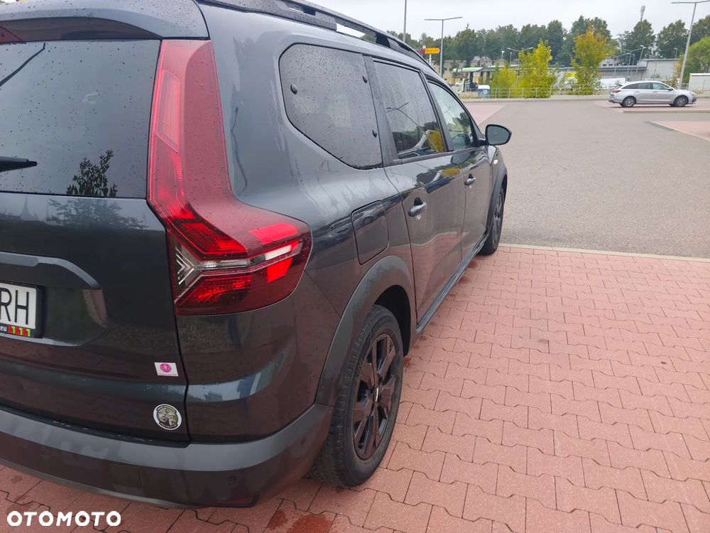 Dacia Jogger 1.0 TCe SL Extreme 7os - 14