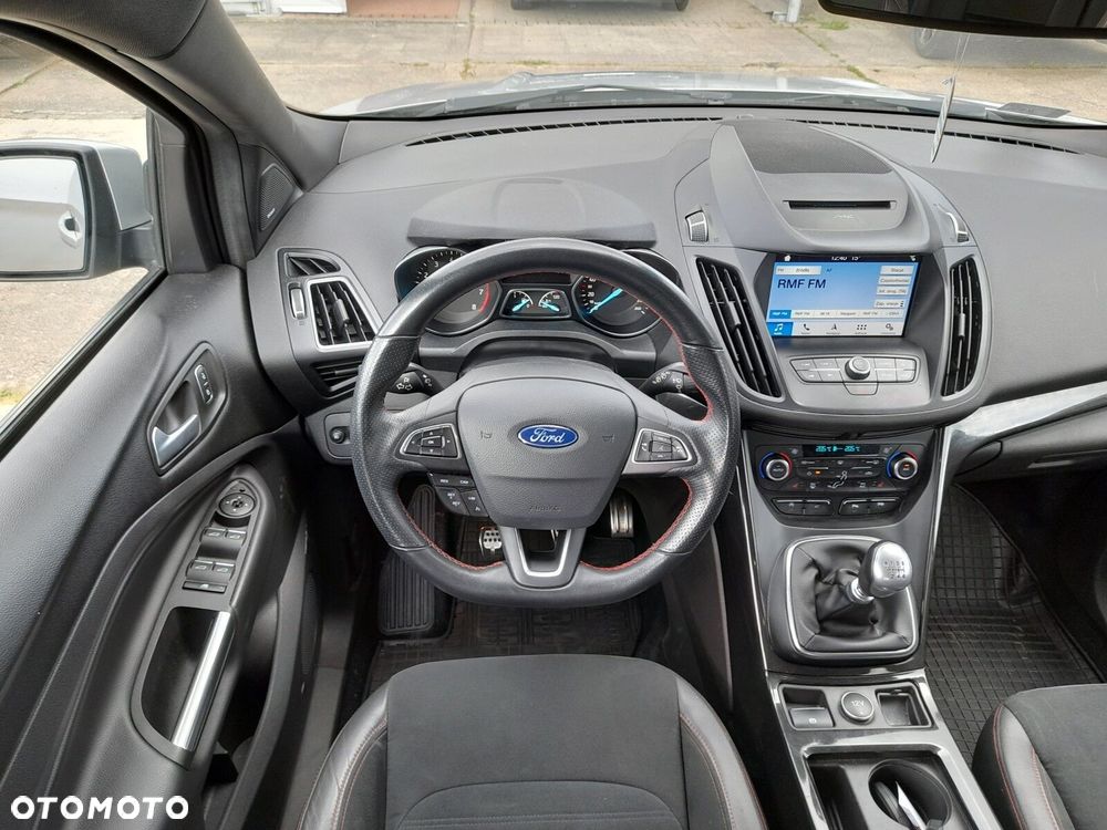 Ford Kuga 1.5 EcoBoost FWD ST-Line ASS - 17