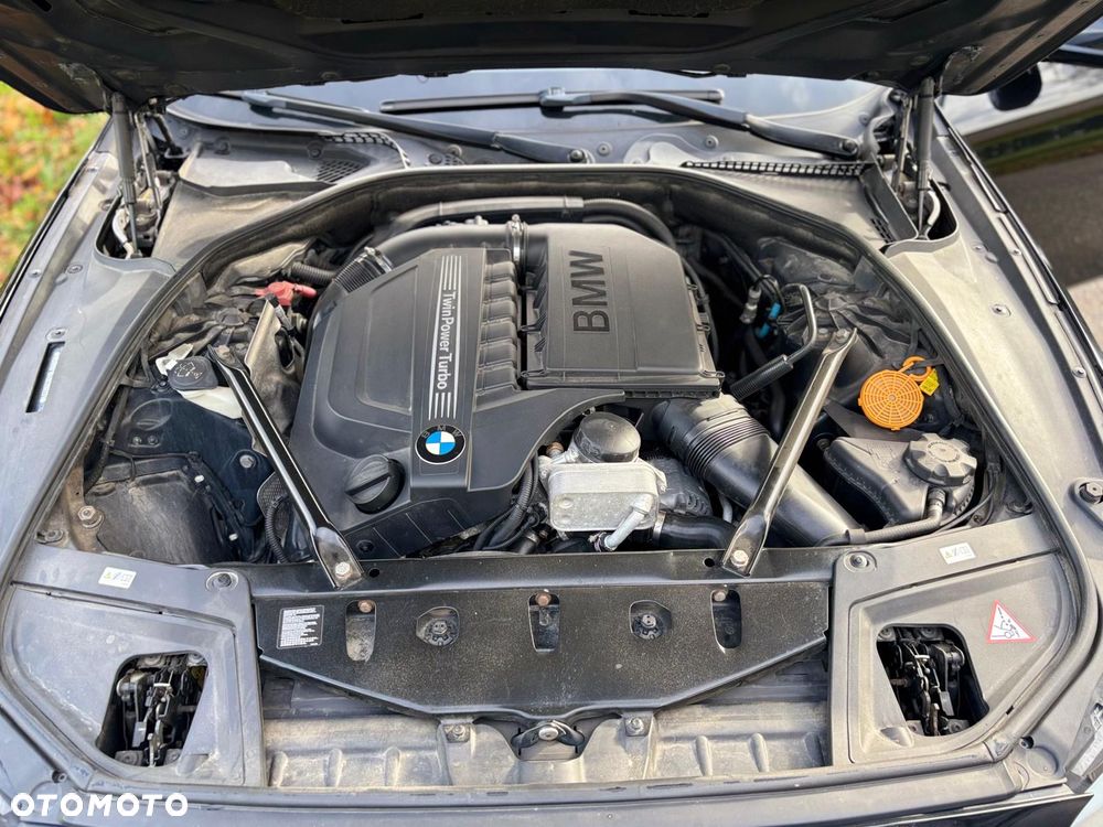 BMW Seria 5 535i - 31