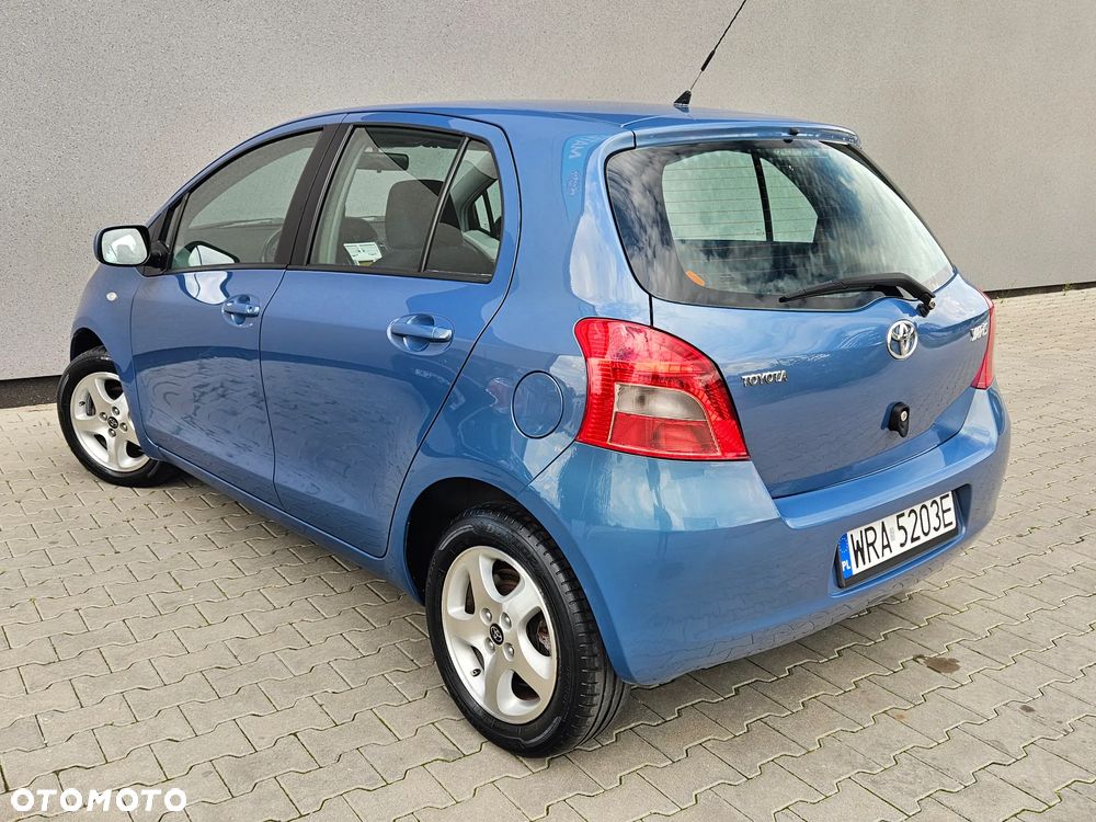 Toyota Yaris 1.3 VVT-i Luna - 18