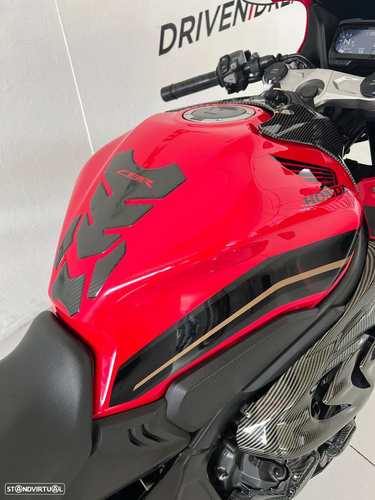 Honda CBR 650R - 10