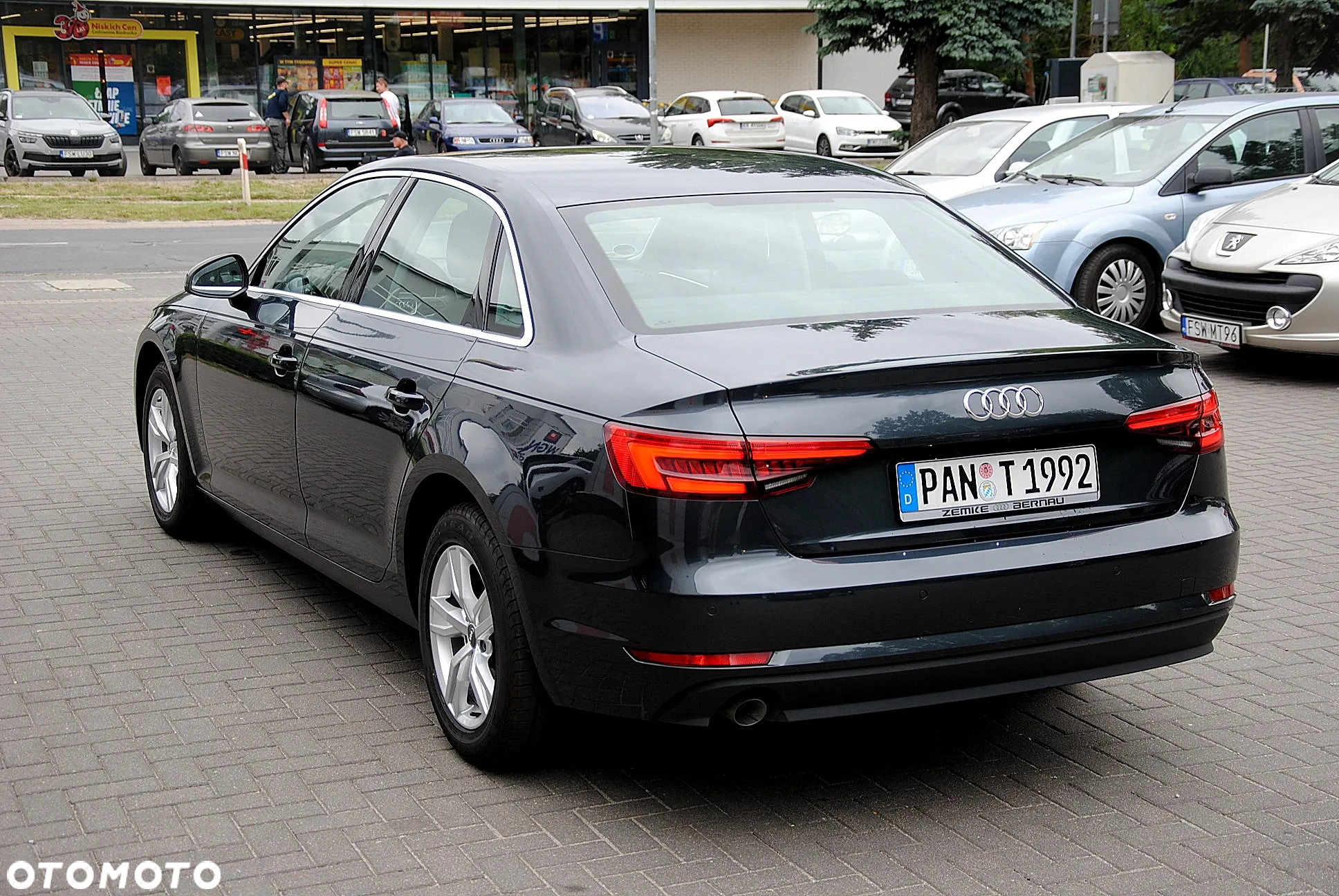 Audi A4 2.0 TDI S tronic design - 8