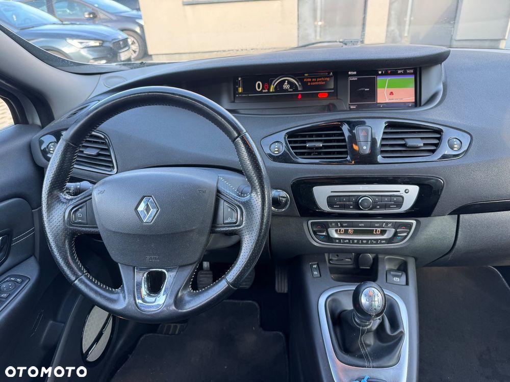 Renault Scenic - 11