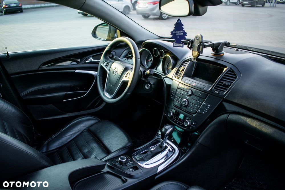 Opel Insignia - 10