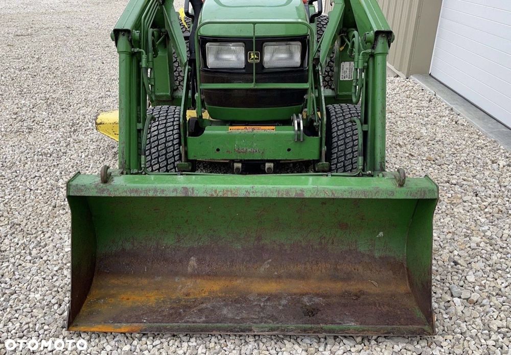John Deere 4100 - 8