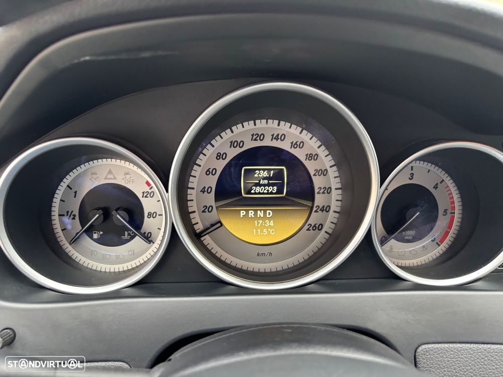 Mercedes-Benz C 220 Station CDI DPF Auto Avantgarde - 12