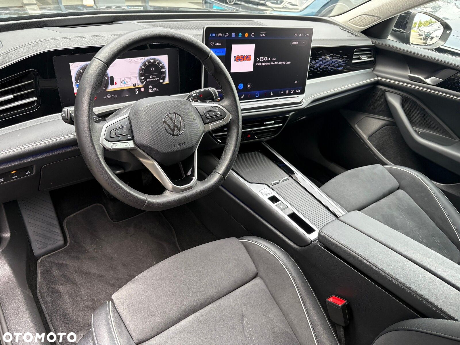 Volkswagen Passat - 11