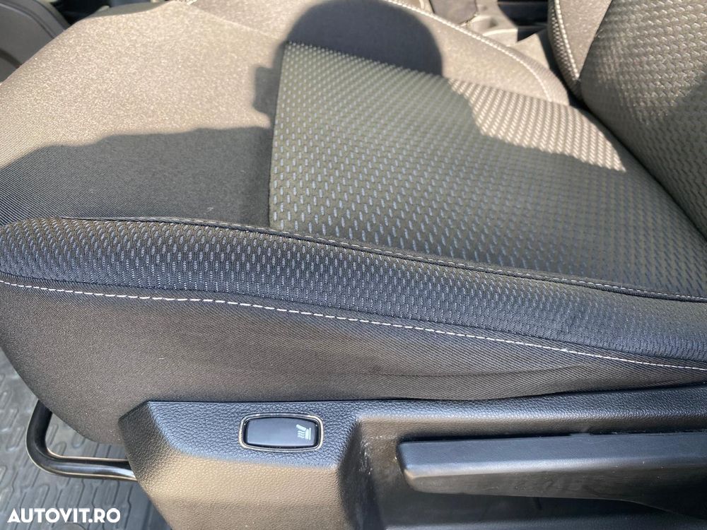 Dacia Duster 1.5 Blue dCi 4WD Comfort - 10