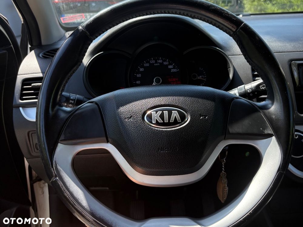 Kia Picanto - 10