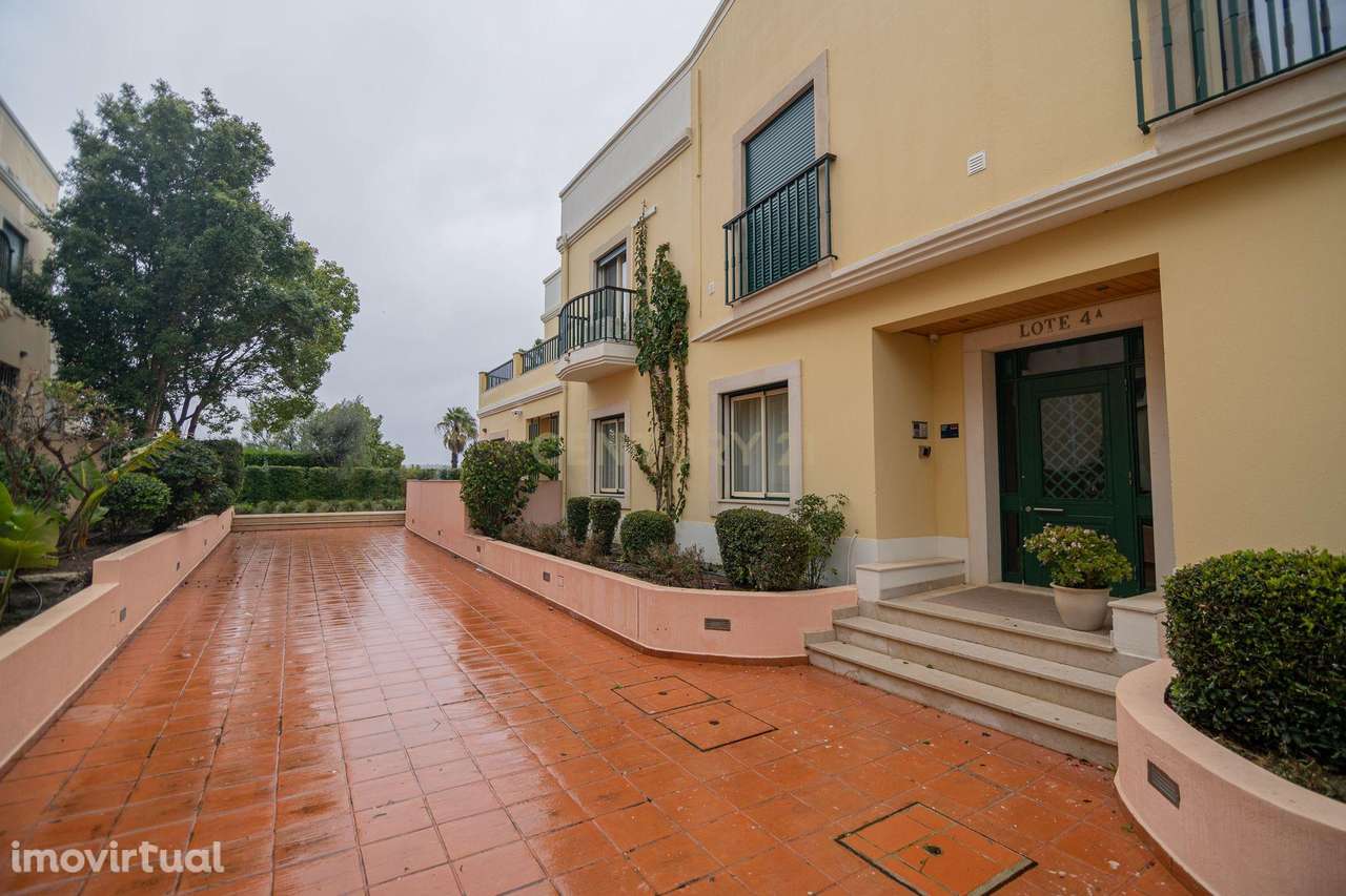 FABULOSO APARTAMENTO DE LUXO T2 DE GRANDES DIMENSÕES COM 2 LUGARES DE - Grande imagem: 4/34