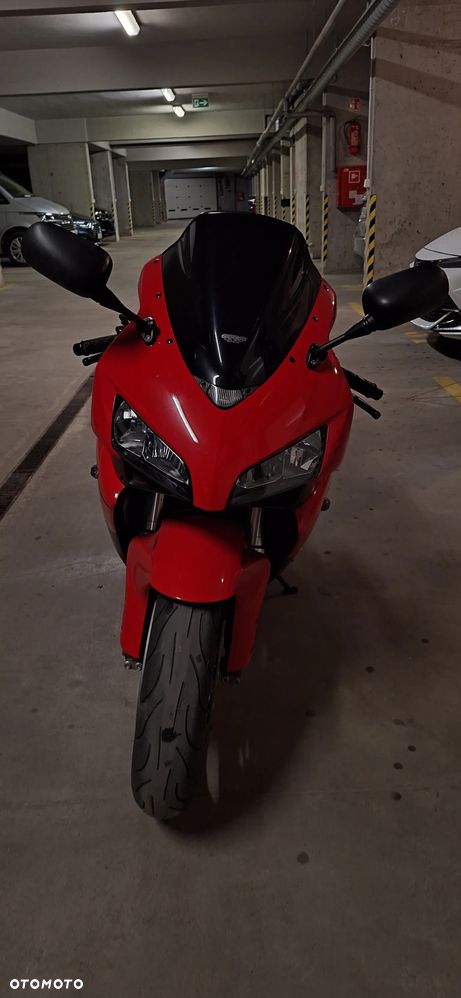 Honda CBR - 3